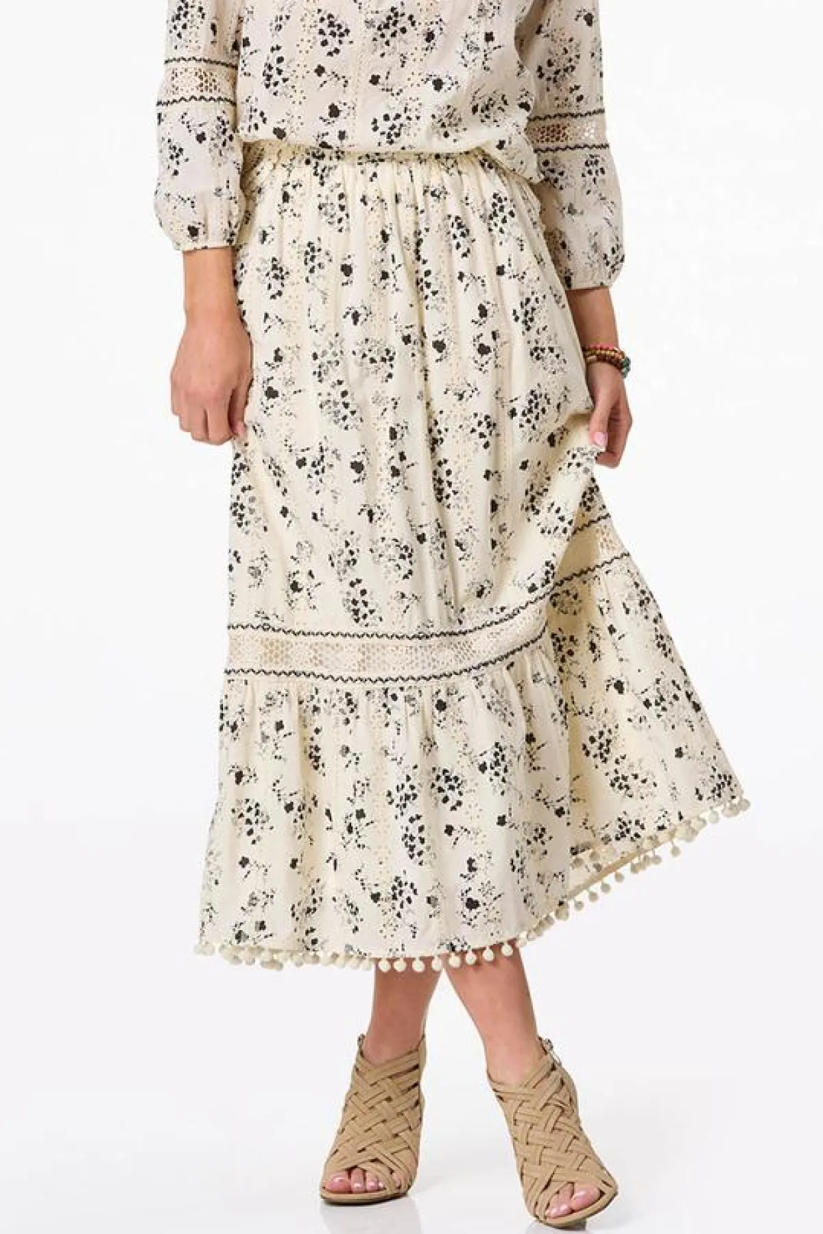 Cato Contrast Floral Eyelet Skirt> Skirts