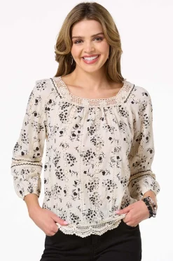 Cato Contrast Floral Eyelet Top> Tops