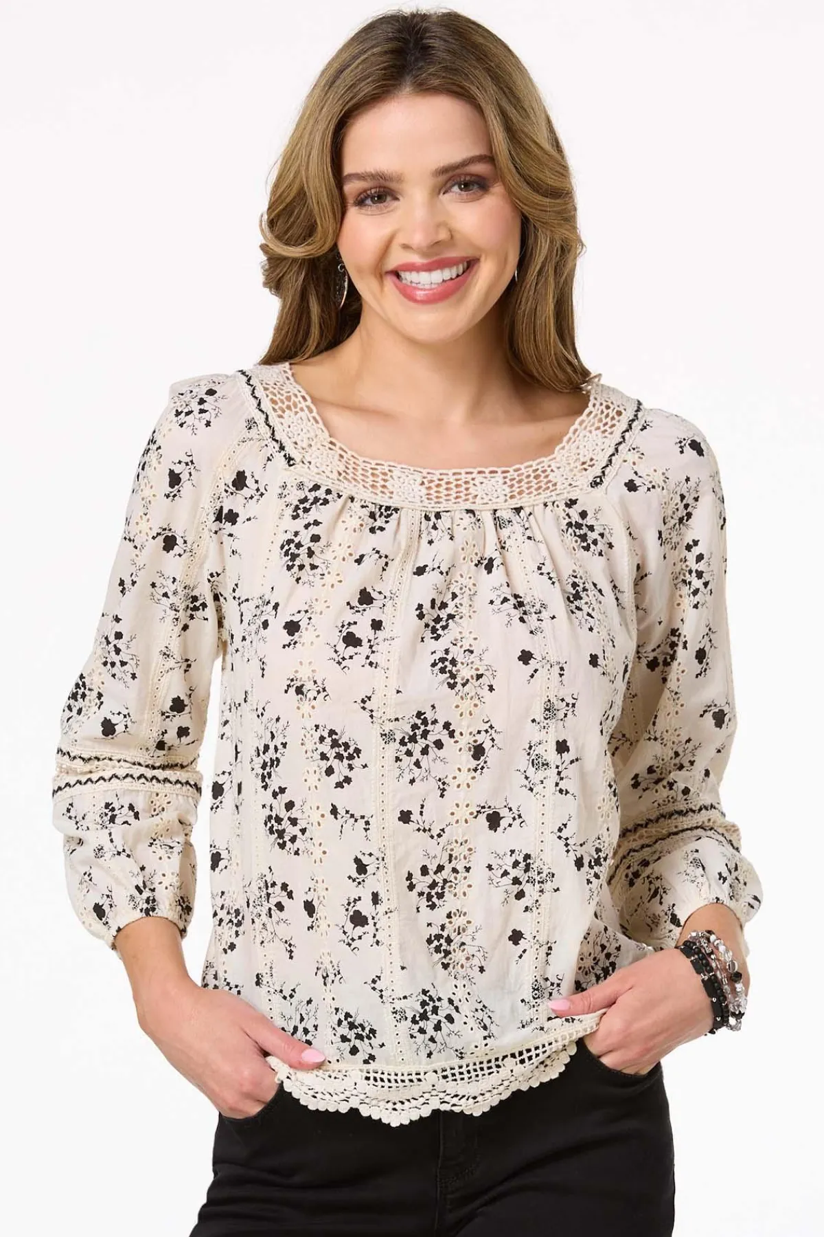 Cato Contrast Floral Eyelet Top> Tops
