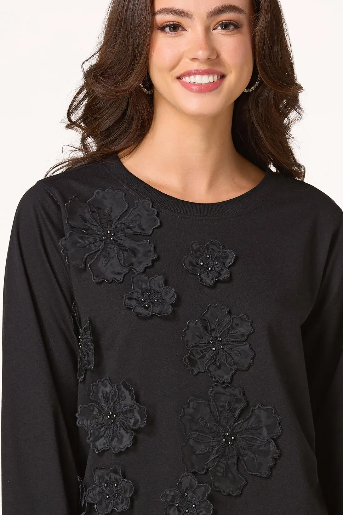 Cato Floral Applique Sweatshirt> Tops