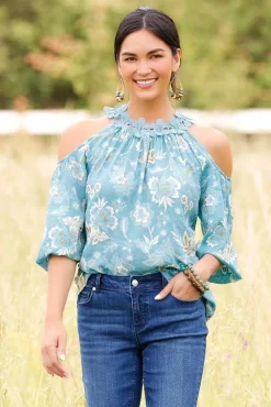 Cato Petal Cold Shoulder Top> Tops