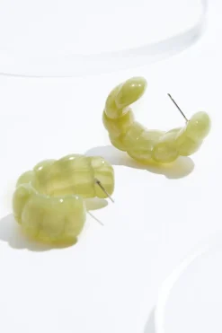 Cato Ribbed Lucite Hoop Earrings> Earrings