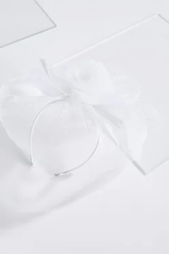 Cato Rosette Feather Pearl Fascinator> Hats & Hair