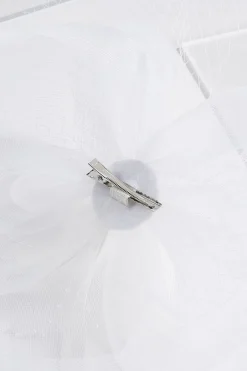 Cato Rosette Feather Pearl Fascinator><noscript><img width=