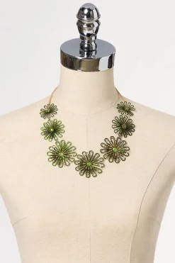 Cato Rubber Wire Flower Necklace Set><noscript><img width=