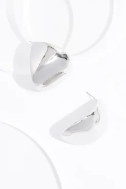 Cato Silver Huggie Earrings> Earrings