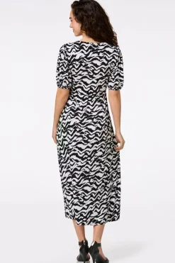 Cato Wavy Print Empire Midi Dress> Dresses