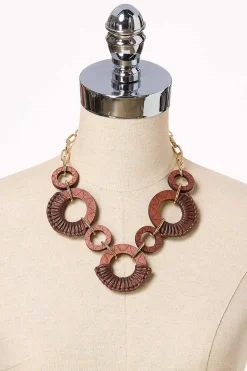 Cato Wood Cutout Necklace Set> Sets|Necklaces